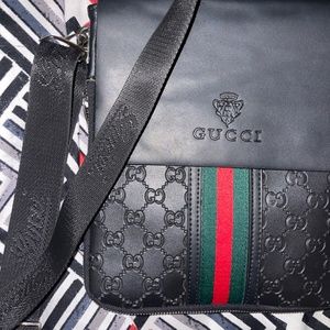 Gucci men’s messenger bag